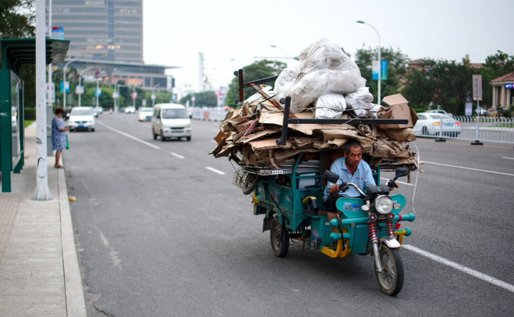 Recycling tricycle piled high, Tianjin Streets